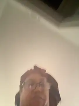 Snapshot of ebonyred chatting on 31, 10, 2025 ebonyred online show from 31, 10, 2025