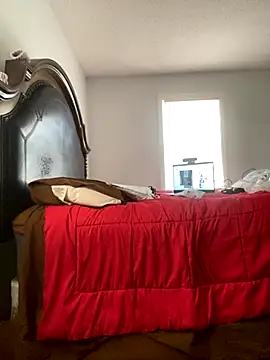 Snapshot of ebonyred chatting on 13, 11, 2025 ebonyred online show from 13, 11, 2025