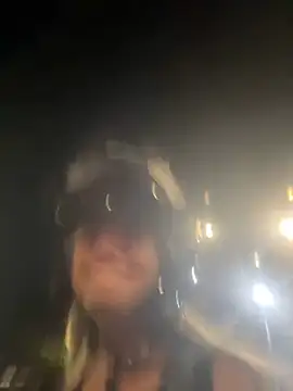 nicole valencia  online show from 15, 1, 2025