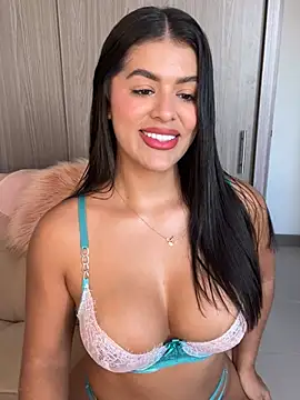 Snapshot of MelissaWaltton chatting on 13, 1, 2026 MelissaWaltton online show from 13, 1, 2026