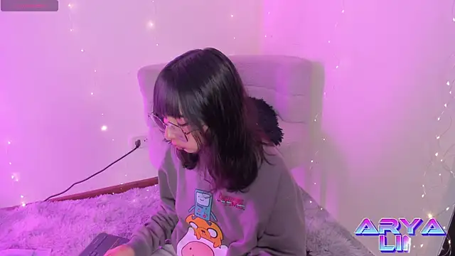 arysUwU online show from 2, 8, 2026