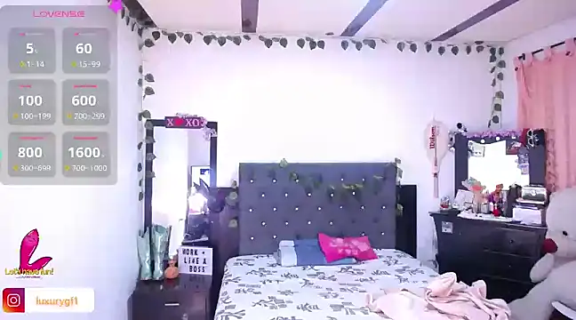 Pocahontaslovex online show from 26, 2, 2025