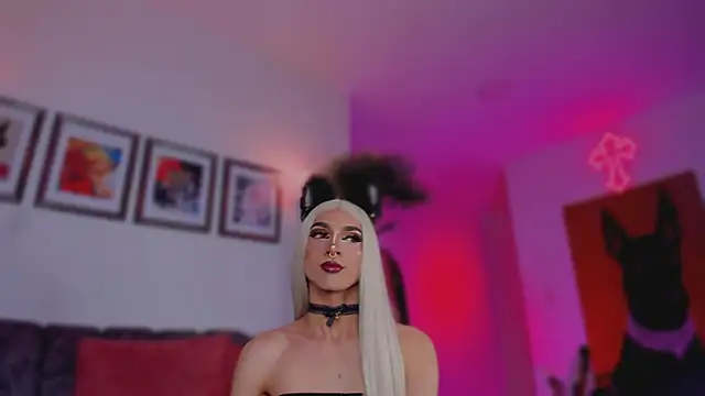 Taylor  foxxx online show from 31, 10, 2025