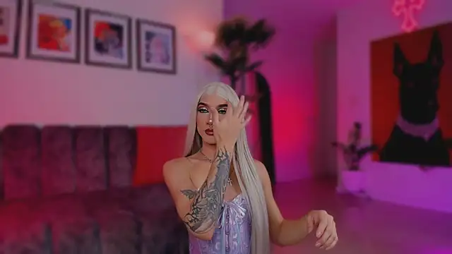 Taylor  foxxx online show from 3, 4, 2026