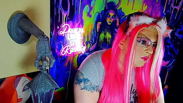 Blakelytgirl online show from 15, 5, 2026