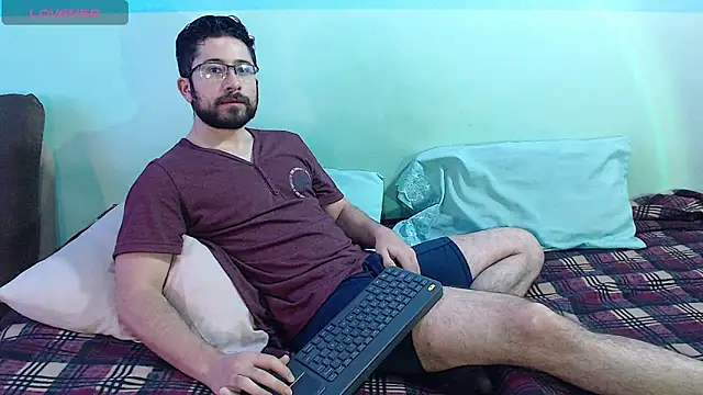 teddy foster online show from 6, 2, 2025