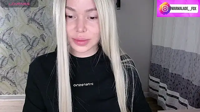 Snapshot of Marmalade_Fox chatting on 7, 11, 2025 Marmalade Fox online show from 7, 11, 2025