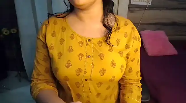 Snapshot of Trezza chatting on 17, 1, 2025 Trezza online show from 17, 1, 2025