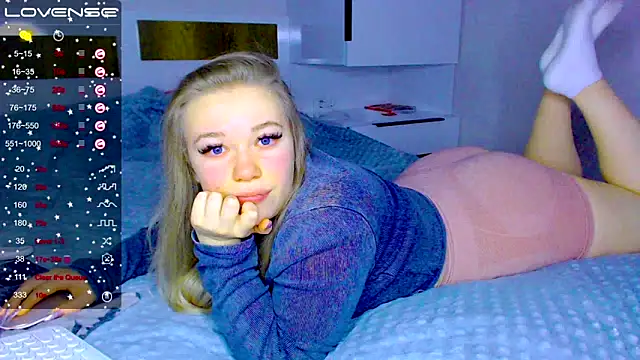 Snapshot of kitti_kaattt chatting on 17, 1, 2025 kitti kaattt online show from 17, 1, 2025