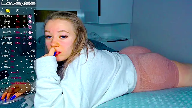 Snapshot of kitti_kaattt chatting on 9, 2, 2025 kitti kaattt online show from 9, 2, 2025