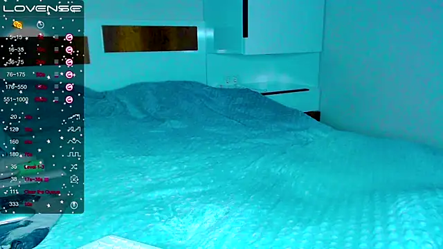 Snapshot of kitti_kaattt chatting on 22, 3, 2025 kitti kaattt online show from 22, 3, 2025