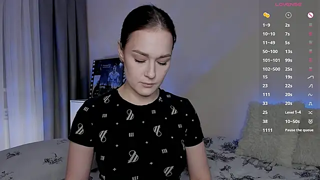 Snapshot of _RocketWay_ chatting on 5, 2, 2025 RocketWay online show from 5, 2, 2025