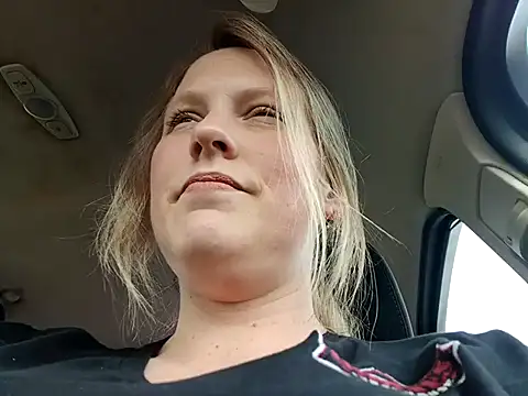 Snapshot of Cumonkatie chatting on 24, 3, 2026 Cumonkatie online show from 24, 3, 2026