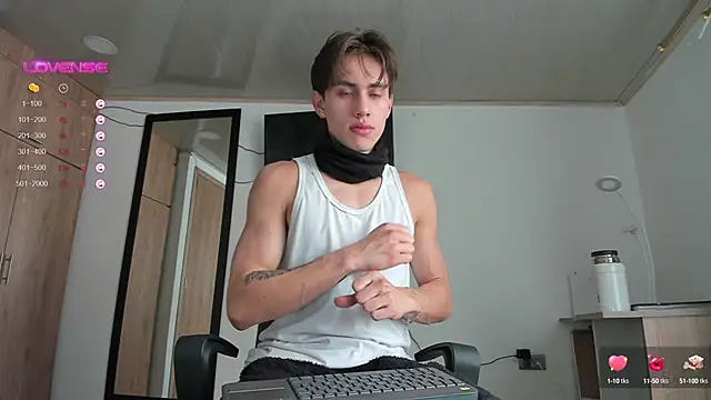 manucute 23  online show from 6, 3, 2025