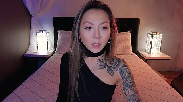 Snapshot of im_casey chatting on 23, 10, 2025 im casey online show from 23, 10, 2025