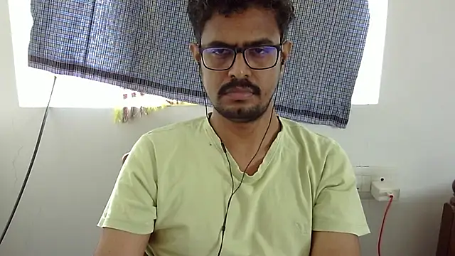 Snapshot of The_SHY_uncut chatting on 9, 11, 2025 The SHY uncut online show from 9, 11, 2025