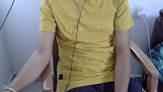 Snapshot of The_SHY_uncut chatting on 1, 3, 2026 The SHY uncut online show from 1, 3, 2026