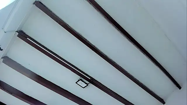 Oriana Guzman online show from 17, 1, 2025