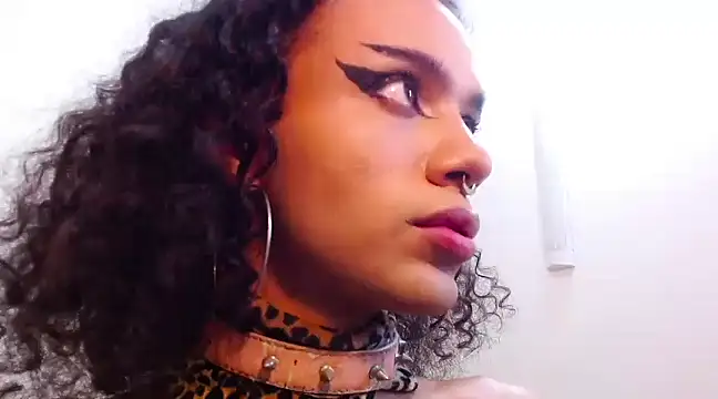 Snapshot of Foxy_Ella_ chatting on 28, 2, 2025 Foxy Ella online show from 28, 2, 2025