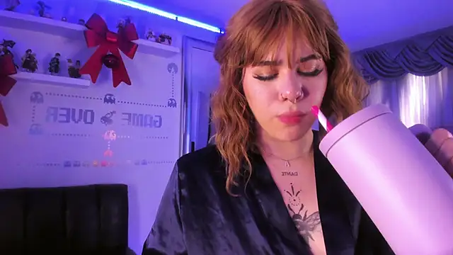 albaismynameX online show from 21, 12, 2024