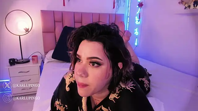 albaismynameX online show from 17, 2, 2025