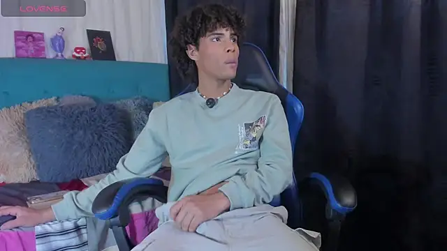 kleo helenos online show from 17, 2, 2026