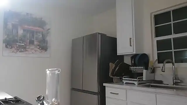 NatalieKneals online show from 4, 12, 2025