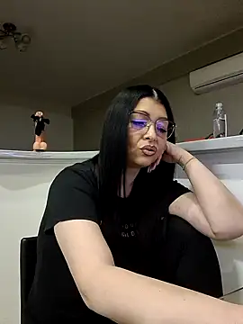 Milf Abigail online show from 7, 2, 2025