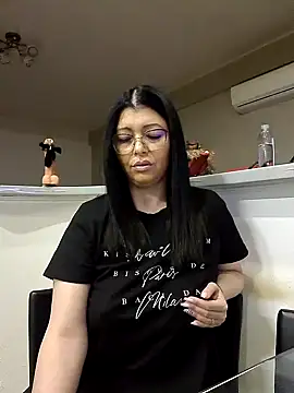 Milf Abigail online show from 8, 2, 2025