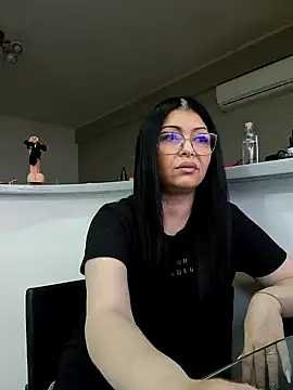 Milf Abigail online show from 10, 2, 2025