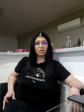 Milf Abigail online show from 2, 3, 2025