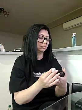 Milf Abigail online show from 27, 4, 2026