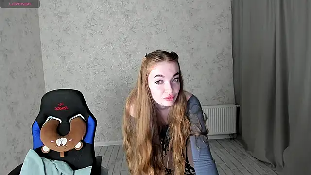 LissaCain online show from 4, 12, 2024