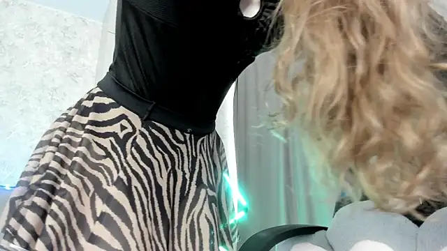 LissaCain online show from 11, 1, 2026