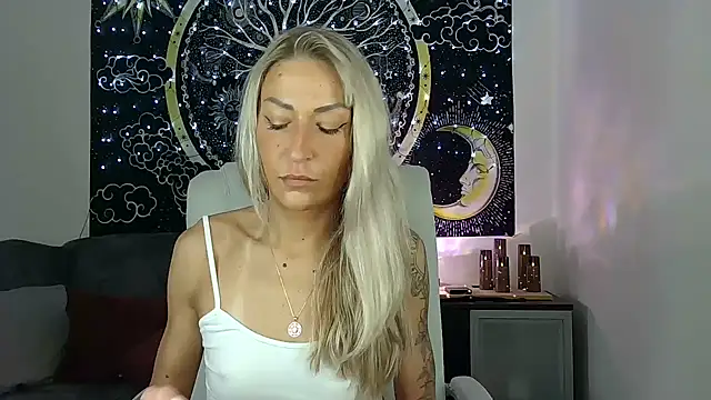 SexxyLiviaa online show from 22, 3, 2025