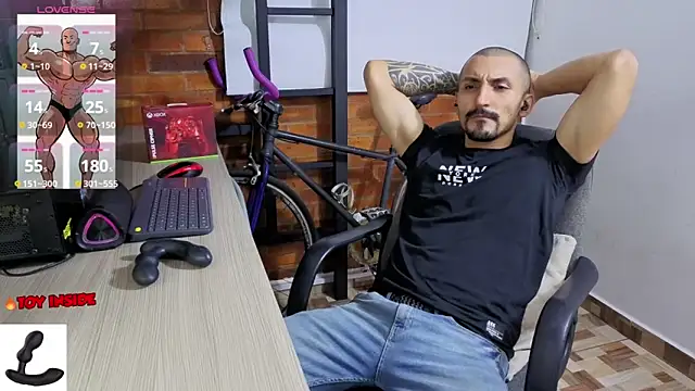 Snapshot of Marck_Muscle chatting on 7, 6, 2026 Marck Muscle online show from 7, 6, 2026