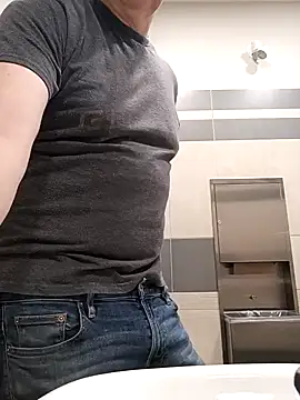 massive cum online show from 24, 10, 2025