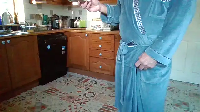 Snapshot of jakjak106 chatting on 6, 11, 2025 jakjak106 online show from 6, 11, 2025