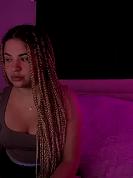 MelSaunders online show from 18, 10, 2025