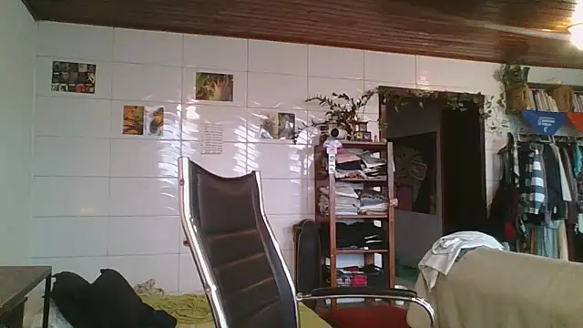 SweetyBabyDemon online show from 6, 4, 2026