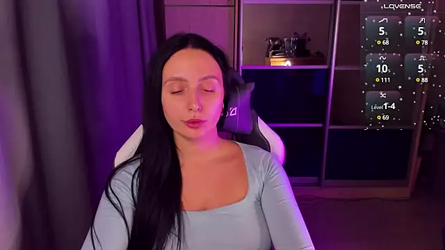 Christy Calypso online show from 4, 1, 2025