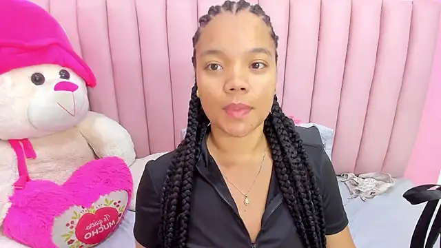 ISABELLA 020 online show from 10, 4, 2026