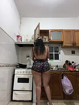 Shura xxxBig online show from 16, 7, 2026