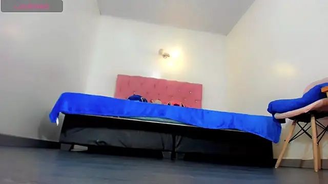  Riannagarcia  online show from 25, 4, 2026