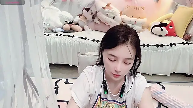 AKiKi711 online show from 27, 7, 2026