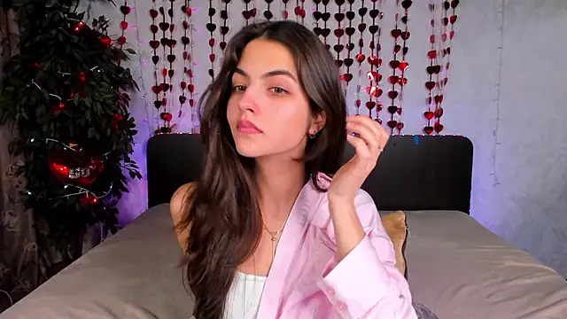 Milana Crystal  online show from 3, 3, 2025