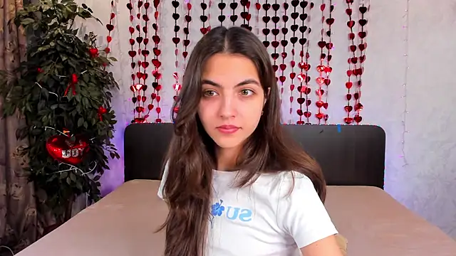 Milana Crystal  online show from 4, 3, 2025