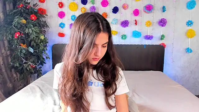 Milana Crystal  online show from 13, 3, 2025