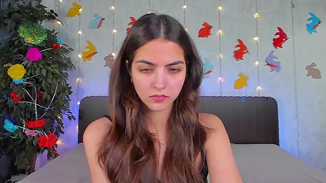 Milana Crystal  online show from 24, 4, 2026