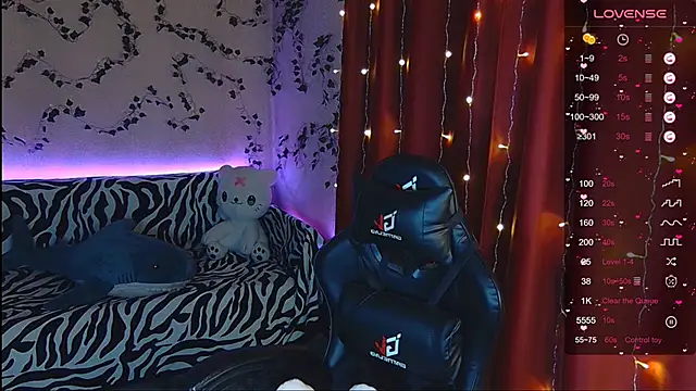 Sidney blush online show from 15, 1, 2025